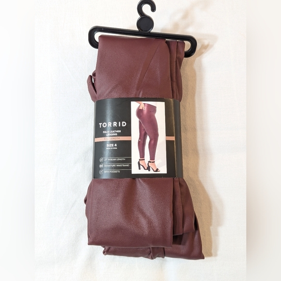 🆕 Torrid Faux Leather Leggings (Torrid 3) - Picture 9 of 12